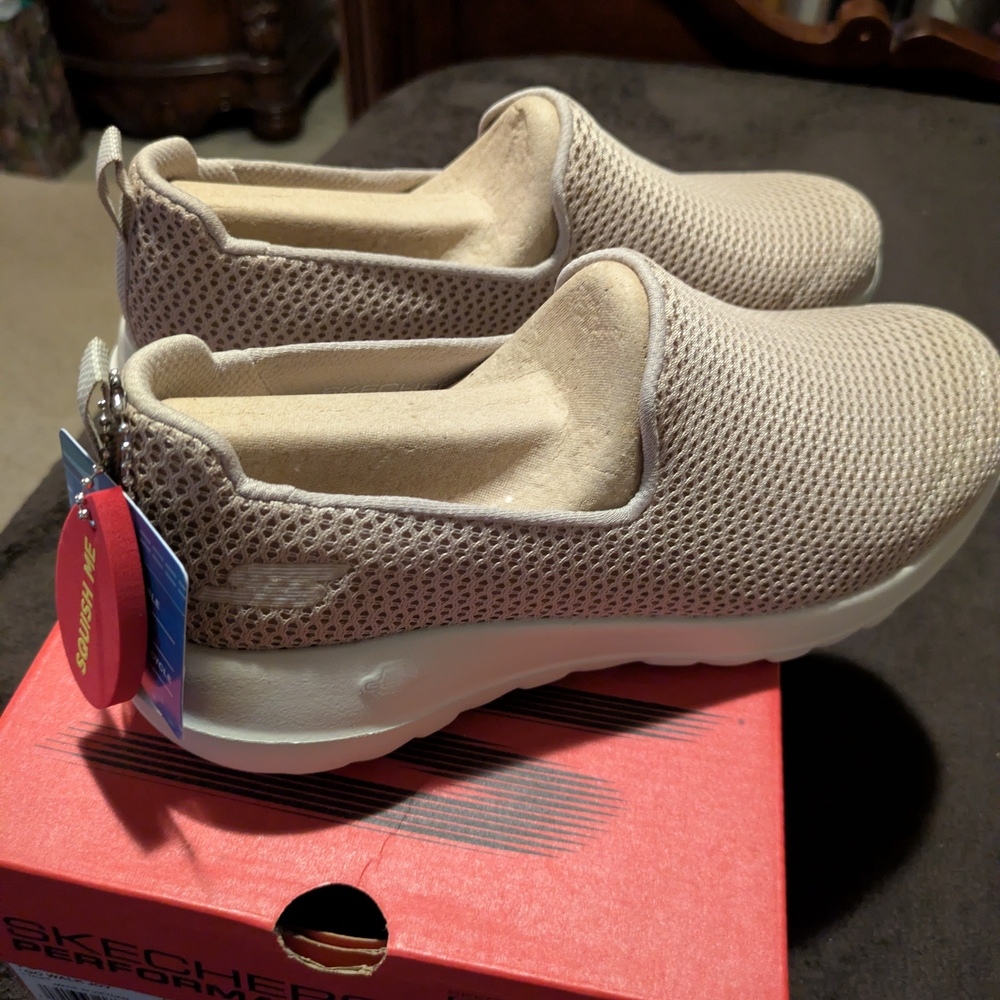 Skechers Women's              Slip-On Shoes